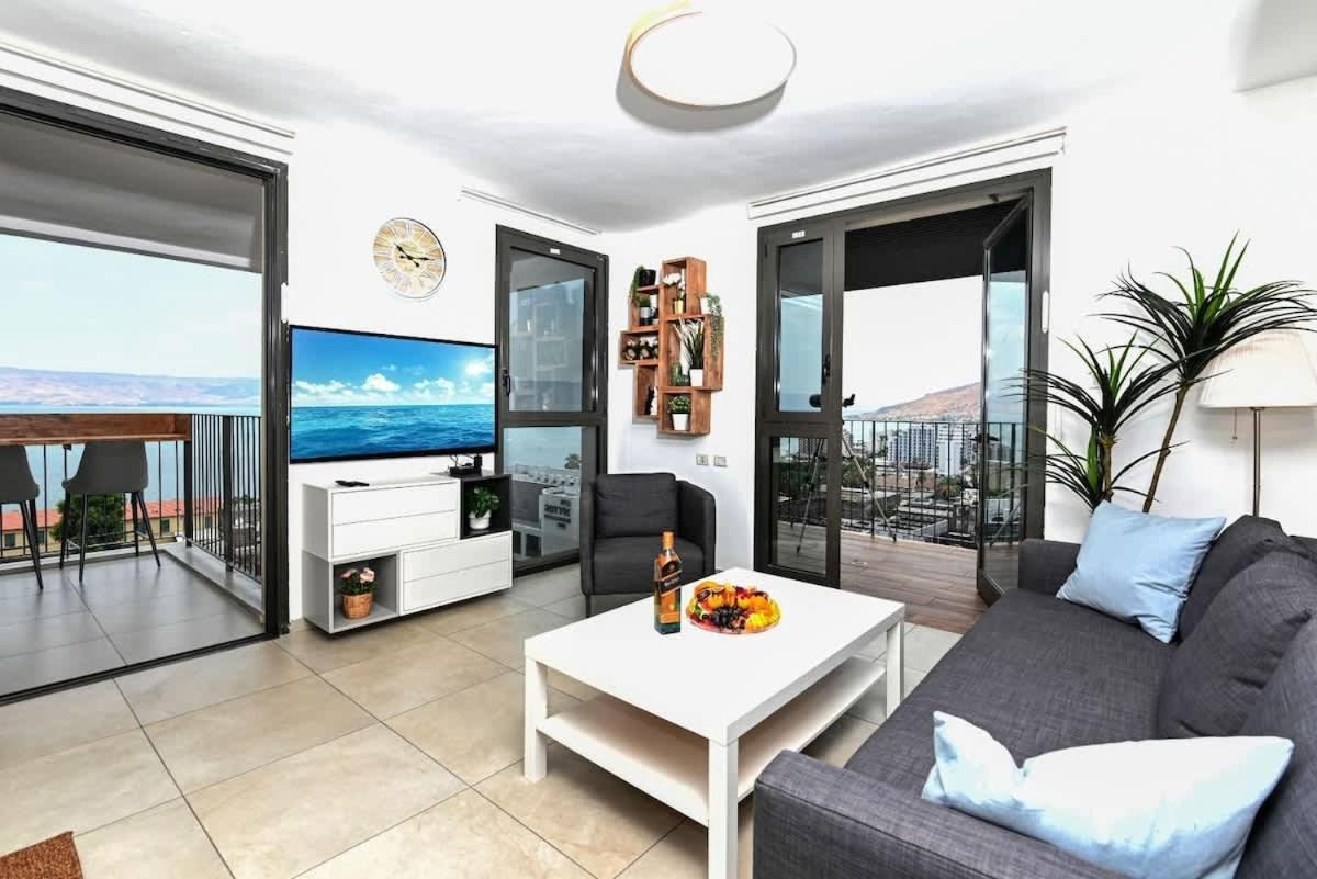 L.T.D- My View. 2 Bedroom Apartment By The Lake. 提比里亞 外观 照片